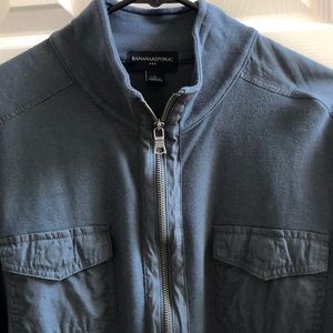 🎉Host Pick!🎉Banana Republic Zip-Up Sweater